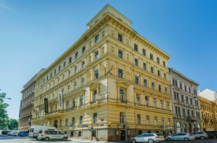 Pronájem kanceláře, Praha, Washingtonova, 214 m2