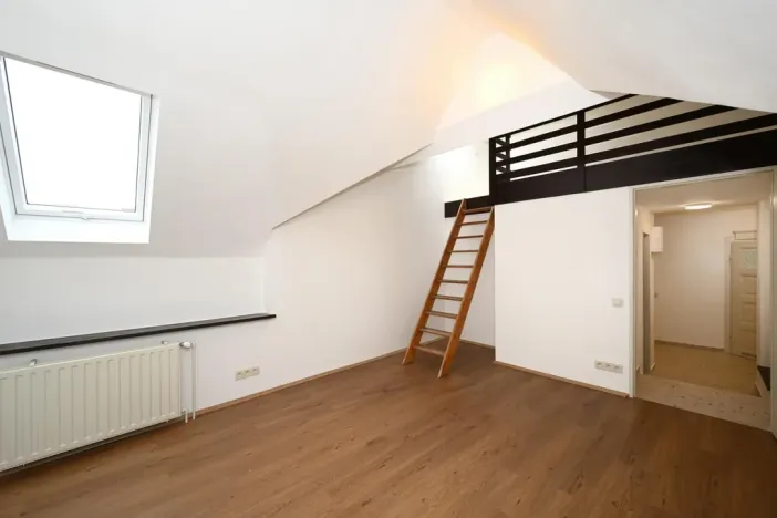 Pronájem bytu 3+kk, Hradec Králové, Gočárova třída, 81 m2