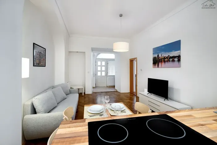 Prodej bytu 2+kk, Praha - Staré Město, Karlova, 55 m2