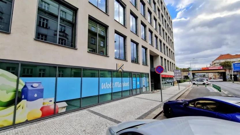 Pronájem obchodního prostoru, Praha - Smíchov, Svornosti, 346 m2