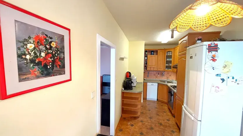 Prodej bytu 3+1, Praha - Horní Měcholupy, Livornská, 74 m2