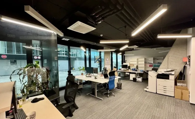 Pronájem obchodního prostoru, Praha - Krč, Na strži, 194 m2