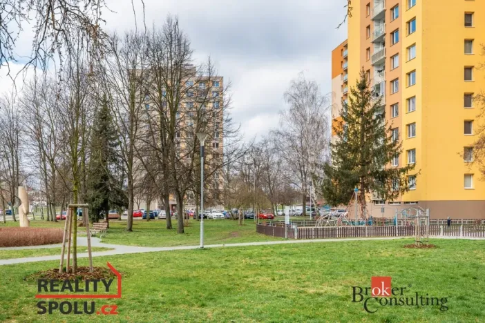 Prodej bytu 2+kk, Pardubice - Zelené Předměstí, nábřeží Závodu míru, 40 m2