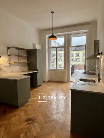 Pronájem bytu 3+1, Praha - Smíchov, Arbesovo náměstí, 136 m2