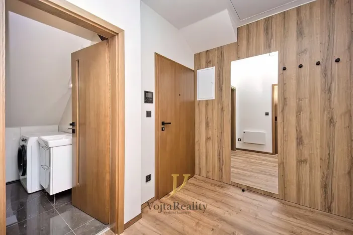 Pronájem bytu 1+kk, Olomouc - Hodolany, Blanická, 55 m2