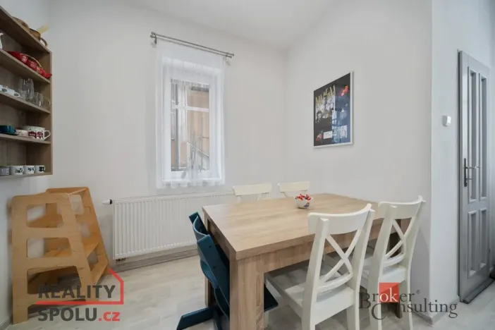 Prodej bytu 3+1, Trutnov - Kryblice, U Kapličky, 121 m2