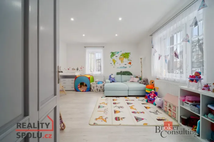 Prodej bytu 3+1, Trutnov - Kryblice, U Kapličky, 121 m2