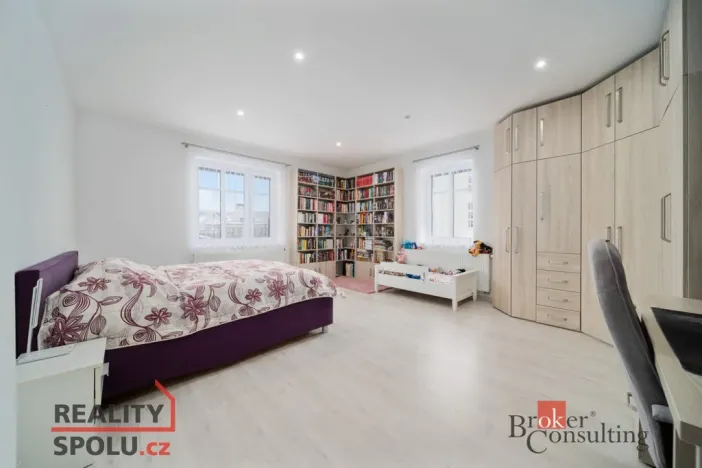 Prodej bytu 3+1, Trutnov - Kryblice, U Kapličky, 121 m2