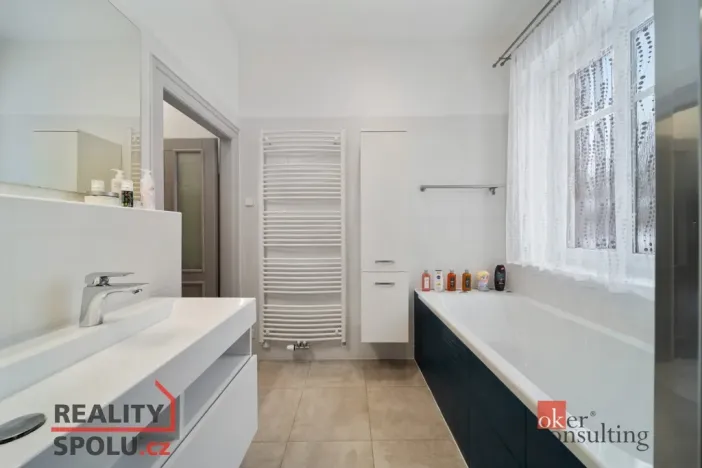 Prodej bytu 3+1, Trutnov - Kryblice, U Kapličky, 121 m2