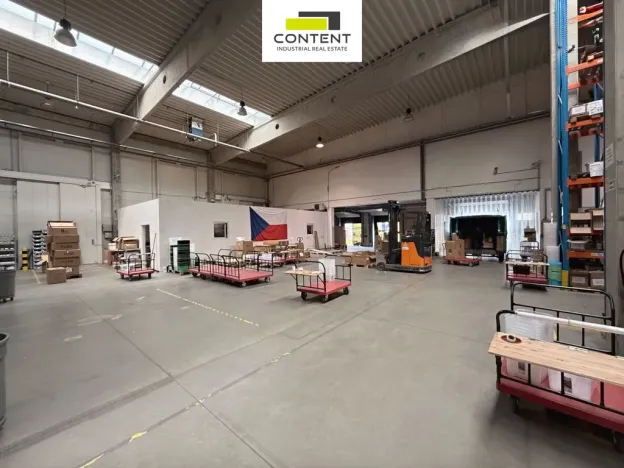Pronájem skladu, Praha - Hostivař, Průmyslová, 2695 m2