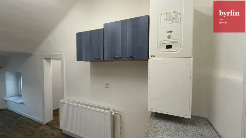 Pronájem bytu 1+1, Opava, Krnovská, 40 m2