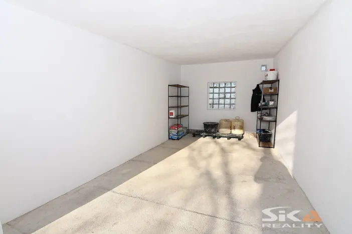 Prodej garáže, Černčice, 33 m2