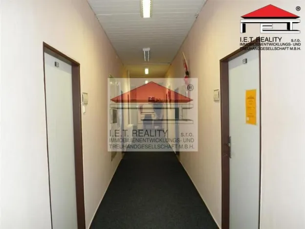 Pronájem kanceláře, Praha - Holešovice, Přístavní, 13 m2