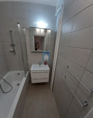 Pronájem bytu 2+1, Praha, Kubánské náměstí, 62 m2