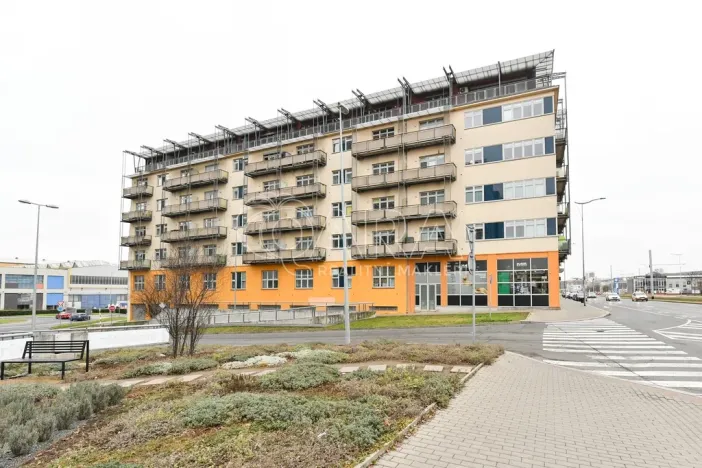 Pronájem bytu 4+kk, Praha - Libeň, Českomoravská, 116 m2