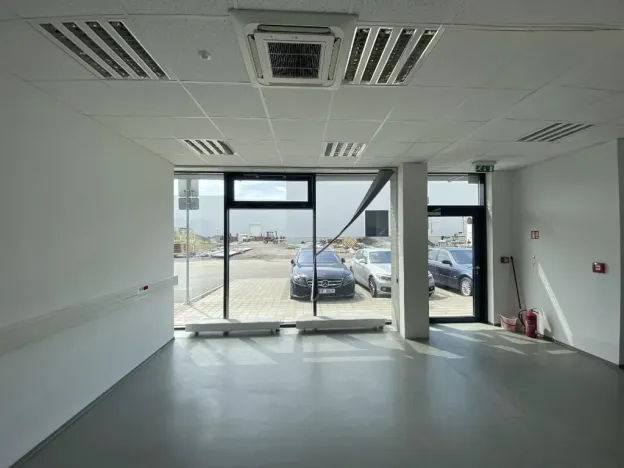 Pronájem obchodního prostoru, Hradec Králové - Slezské Předměstí, Bratří Štefanů, 864 m2