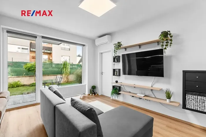 Pronájem bytu 1+kk, Plzeň, K Zelené louce, 40 m2