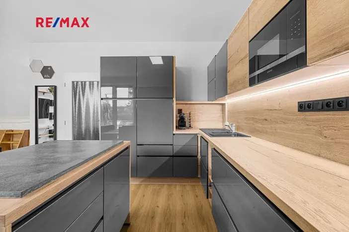 Pronájem bytu 1+kk, Plzeň, K Zelené louce, 40 m2