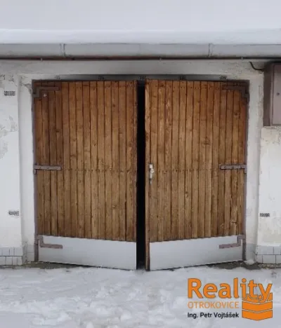 Prodej garáže, Otrokovice, tř. Tomáše Bati, 18 m2