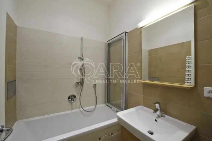 Pronájem bytu 2+kk, Praha - Vyšehrad, Vratislavova, 50 m2