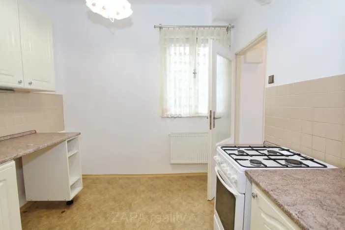 Pronájem bytu 1+1, Praha - Strašnice, Na Třebešíně, 30 m2