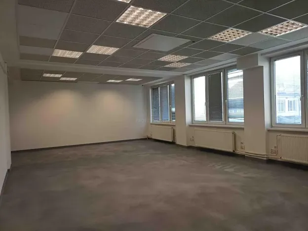 Pronájem skladu, Praha - Hostivař, U továren, 1150 m2