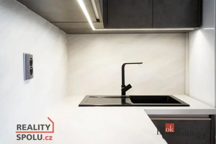 Prodej bytu 1+kk, Ostrava - Přívoz, Palackého, 25 m2