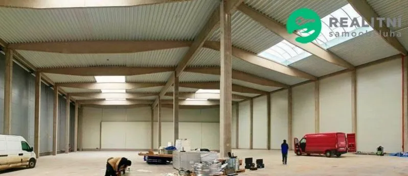 Pronájem skladu, Beroun, 5000 m2