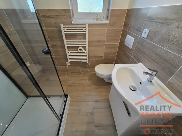 Prodej rodinného domu, Uhersko, 83 m2