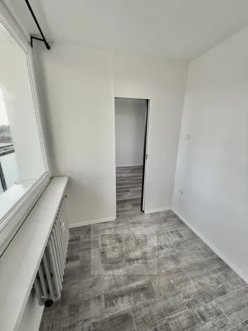 Pronájem bytu 2+1, Praha - Vršovice, Uzbecká, 56 m2