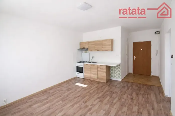 Pronájem bytu 1+1, Klášterec nad Ohří, Královéhradecká, 35 m2