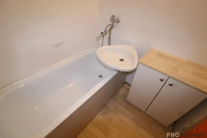 Pronájem bytu 3+1, Moravský Krumlov, Sídliště, 72 m2