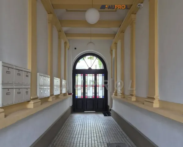 Prodej bytu 2+kk, Praha - Žižkov, Prokopovo náměstí, 78 m2