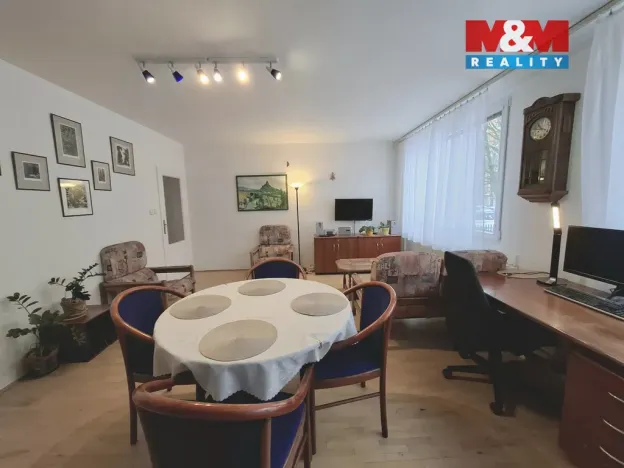 Pronájem bytu 3+1, Praha - Kobylisy, Mirovická, 76 m2