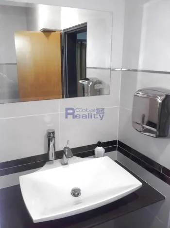 Pronájem kanceláře, Hradec Králové, Bratří Štefanů, 364 m2