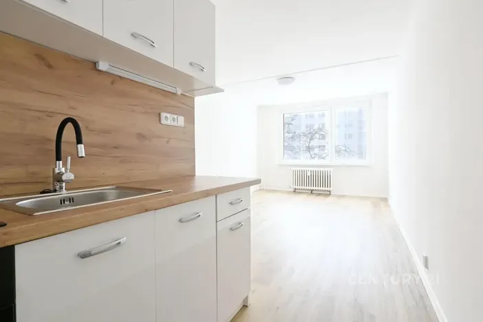 Pronájem bytu 2+kk, Most, Františka Malíka, 40 m2