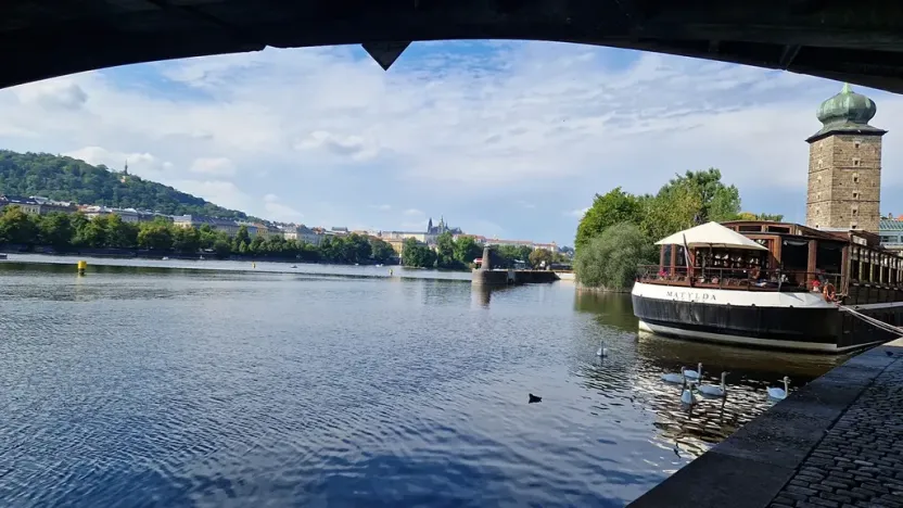 Pronájem bytu 2+1, Praha - Nusle, Oldřichova, 40 m2