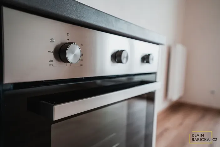 Pronájem bytu 1+kk, Brno - Sadová, Kumpoštova, 30 m2