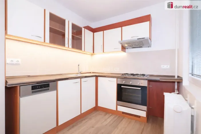 Pronájem bytu 2+kk, Praha - Michle, Podle Kačerova, 41 m2