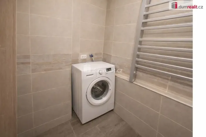 Pronájem bytu 2+kk, Praha - Michle, Podle Kačerova, 41 m2