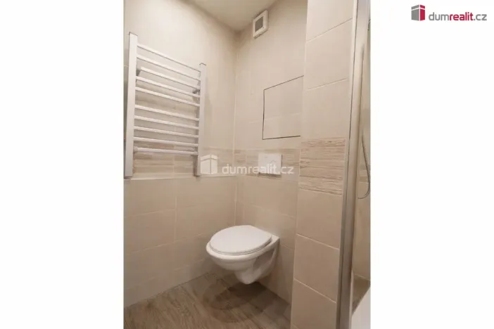 Pronájem bytu 2+kk, Praha - Michle, Podle Kačerova, 41 m2