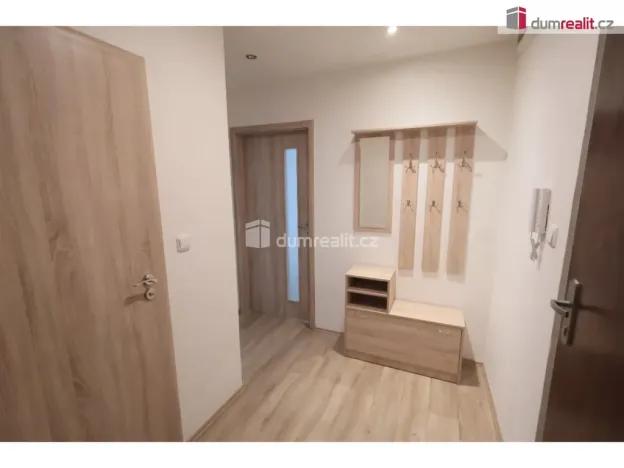 Pronájem bytu 2+kk, Praha - Michle, Podle Kačerova, 41 m2