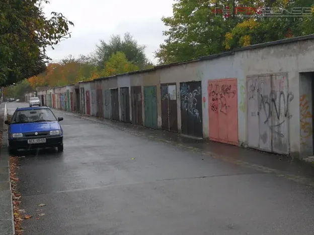 Prodej garáže, Praha - Dejvice, Glinkova, 16 m2