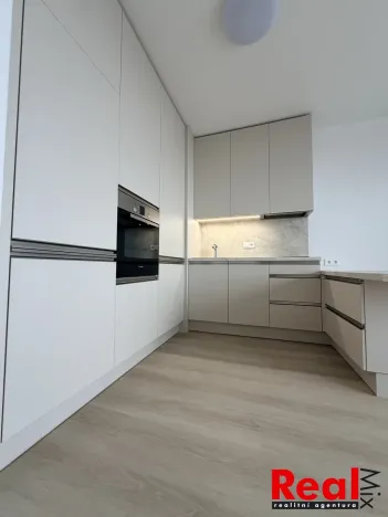 Pronájem bytu 1+kk, Mokrá-Horákov - Mokrá, 30 m2