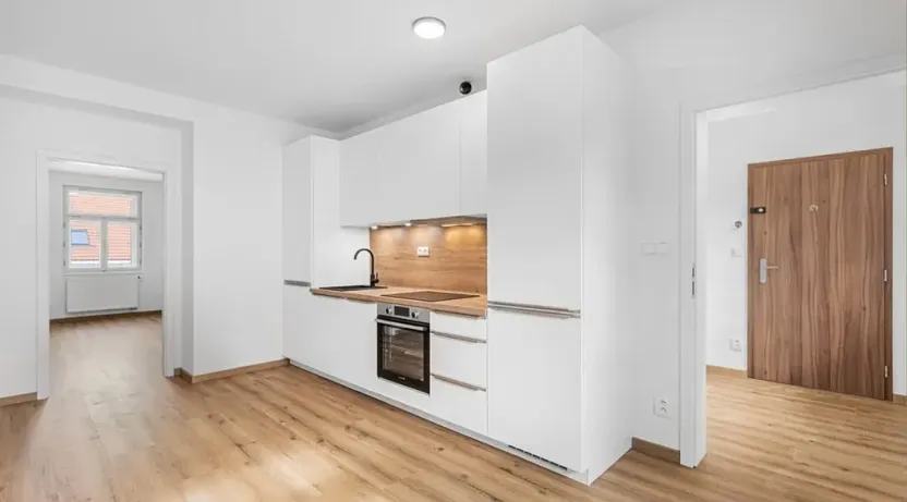 Prodej bytu 2+kk, Praha - Žižkov, Seifertova, 41 m2