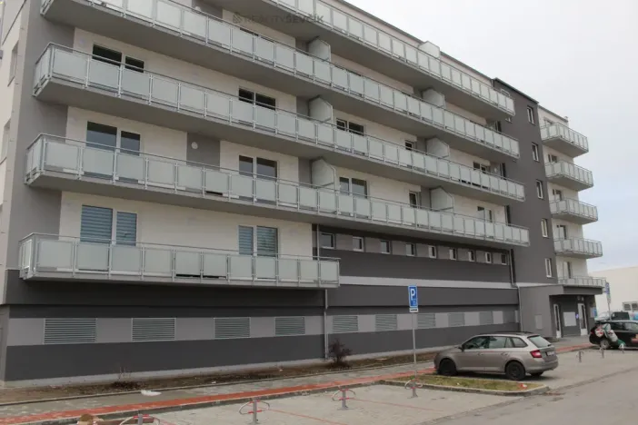 Pronájem bytu 2+kk, České Budějovice - České Budějovice 2, Plukovníka Malého, 51 m2