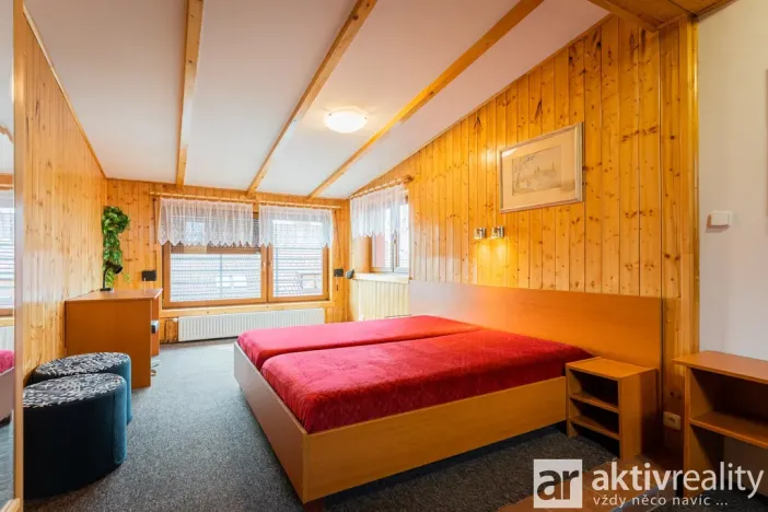 Pronájem bytu 2+kk, Praha - Strašnice, Královická, 54 m2