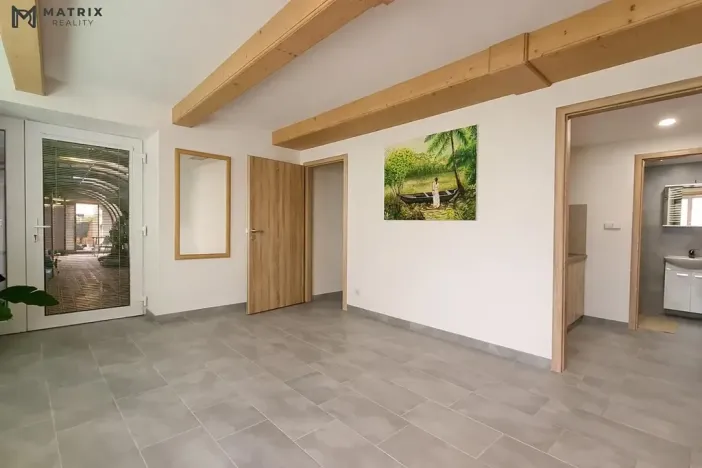 Prodej bytu 1+kk, Květnice, K Dobročovicům, 49 m2