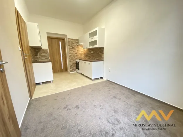 Pronájem bytu 2+kk, Jaroměř - Pražské Předměstí, Královédvorská, 41 m2