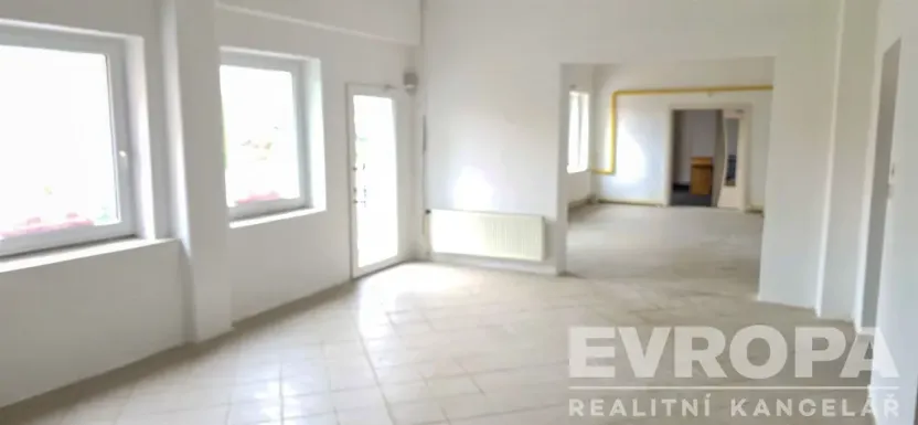 Pronájem komerční nemovitosti, Kolín - Kolín II, 106 m2